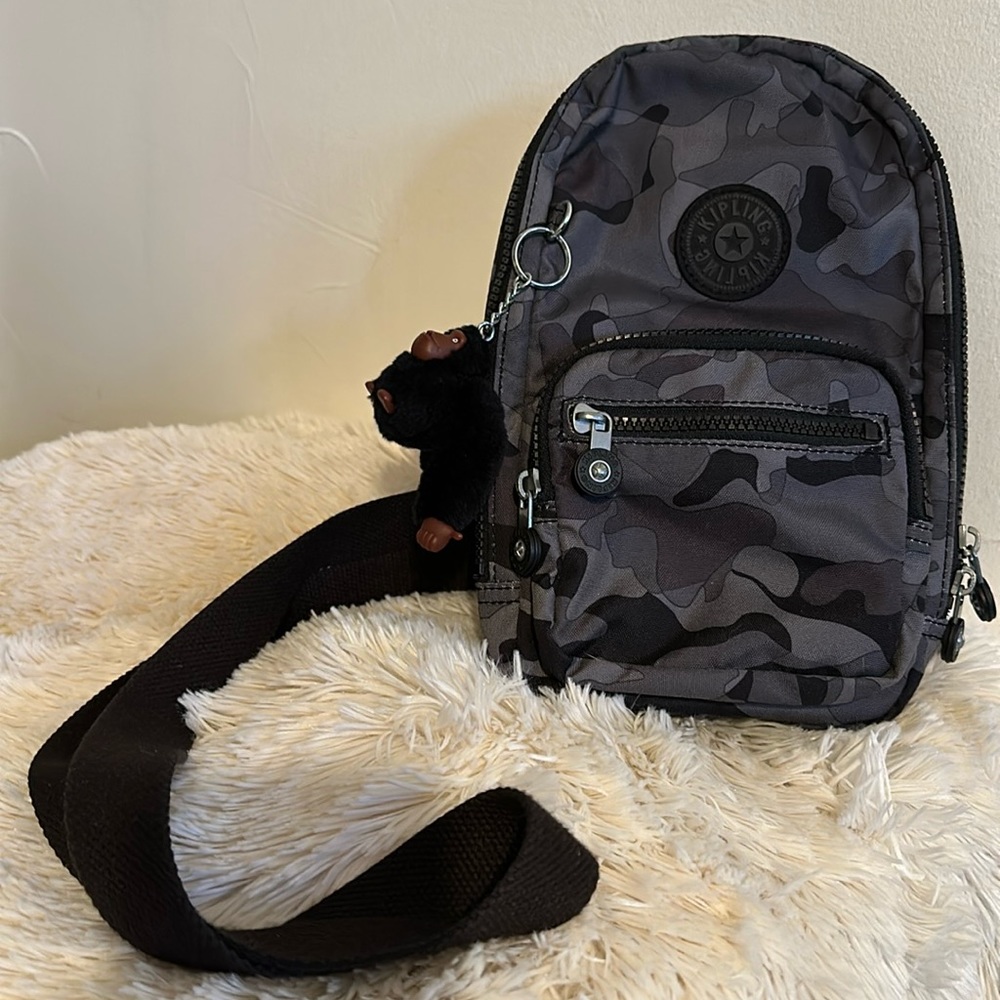 Super Cute Black Camo Kipling Crossbody Bag